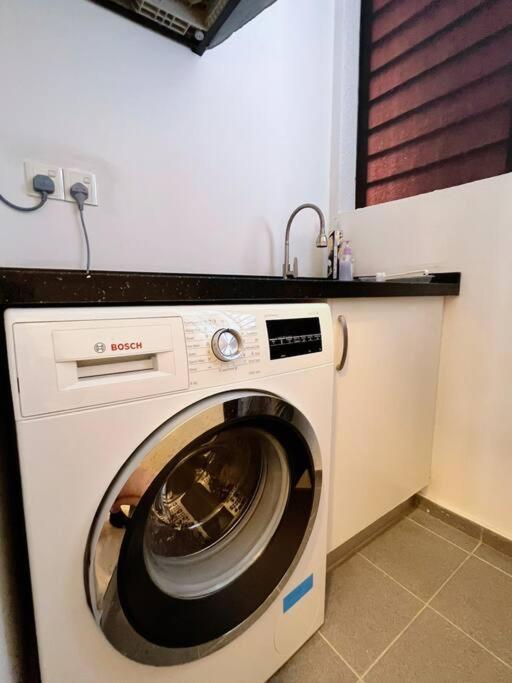 Homely 2Br Heritage D'Sara @ Link To Mrt, Near Thomson Hospital & Sungai Buloh Hospital Dış mekan fotoğraf