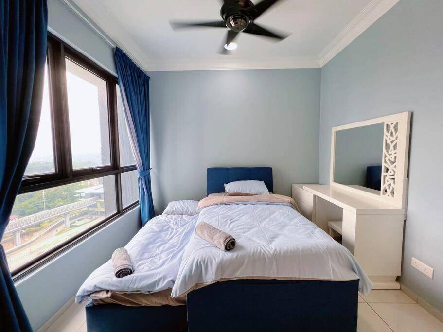 Homely 2Br Heritage D'Sara @ Link To Mrt, Near Thomson Hospital & Sungai Buloh Hospital Dış mekan fotoğraf